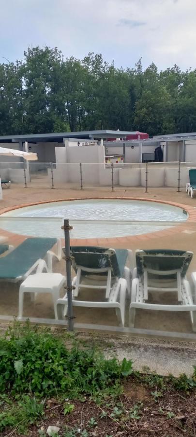 Duplex Dans Village Vacances En Ardeche Grospierres Zewnętrze zdjęcie
